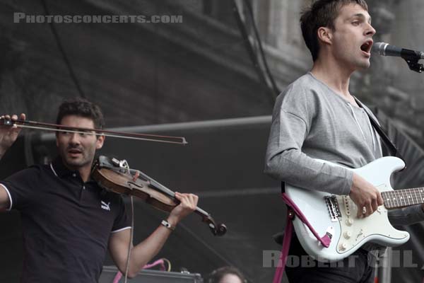 FRANCOIS AND THE ATLAS MOUNTAIN - 2012-07-19 - PARIS - Parvis de l'Hotel de Ville - 